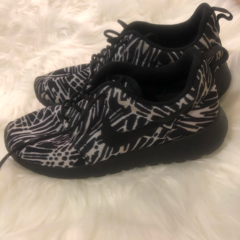 Nike Roshes